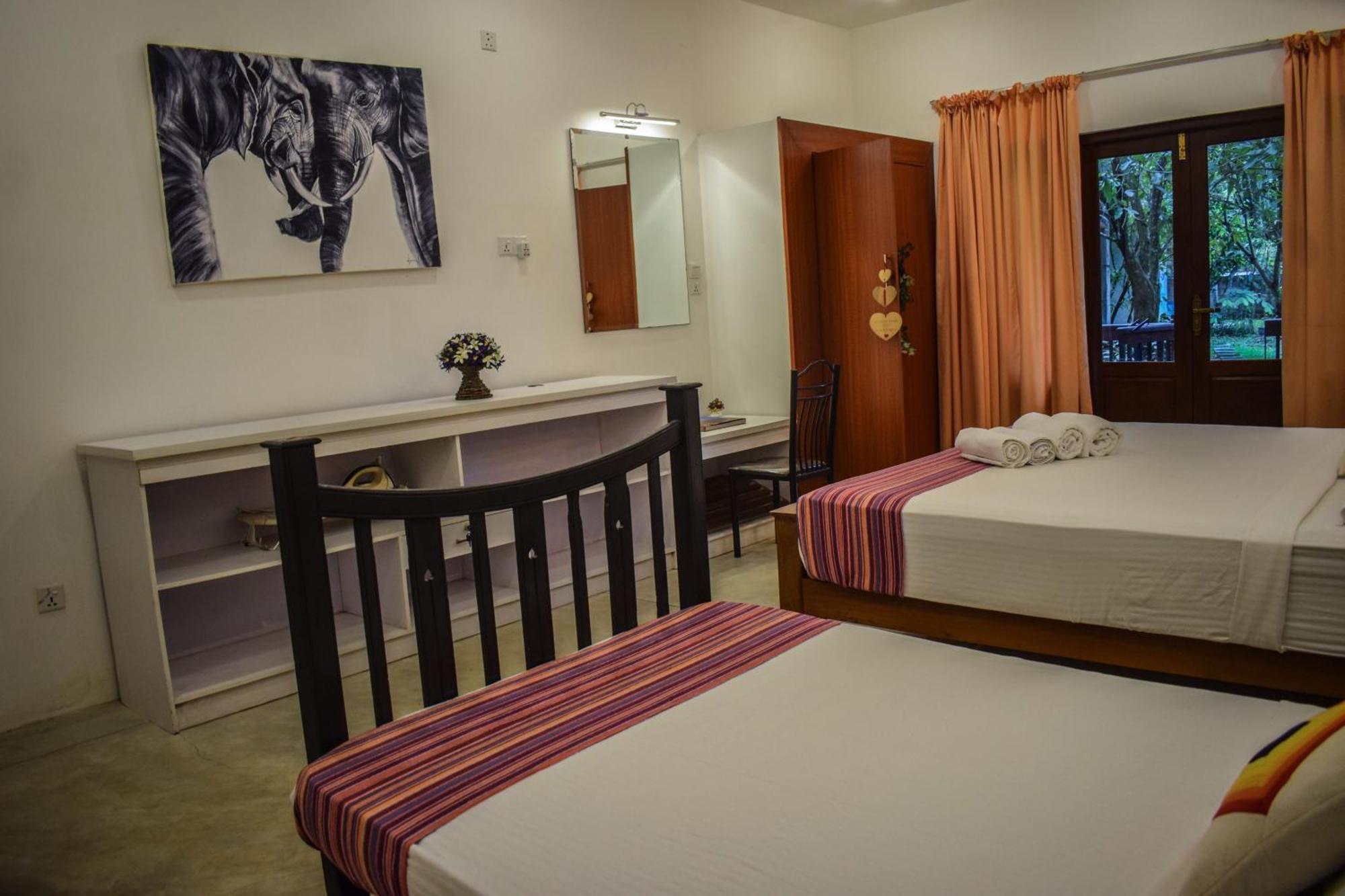 Lawrence Villa Weligama Esterno foto