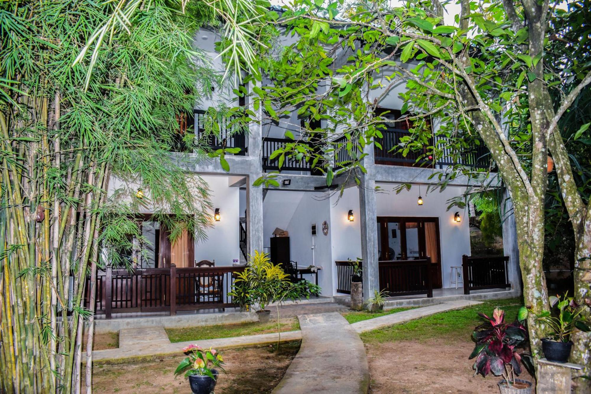 Lawrence Villa Weligama Esterno foto